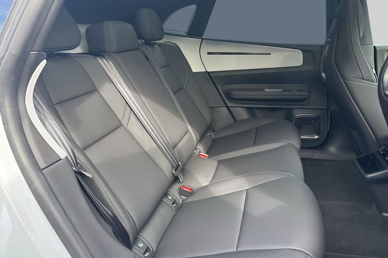 Polestar 4 bild 15