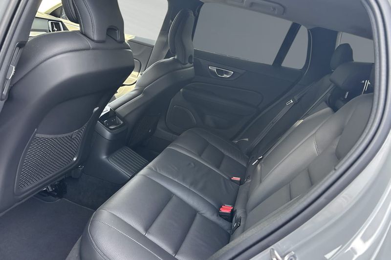 Volvo V60 bild 8
