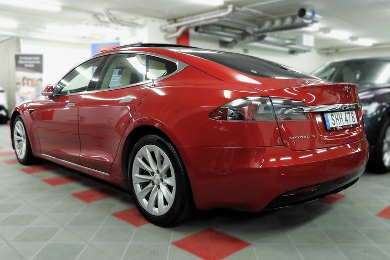 Tesla Model S bild 6