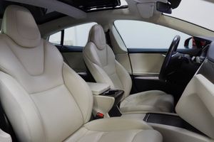 Tesla Model S bild 19