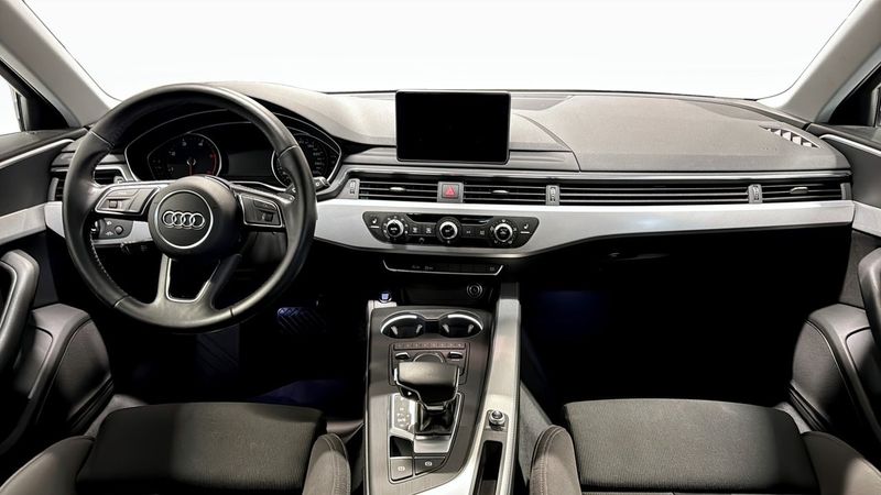 Audi A4 bild 4