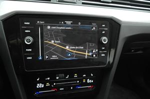 Volkswagen Passat bild 14