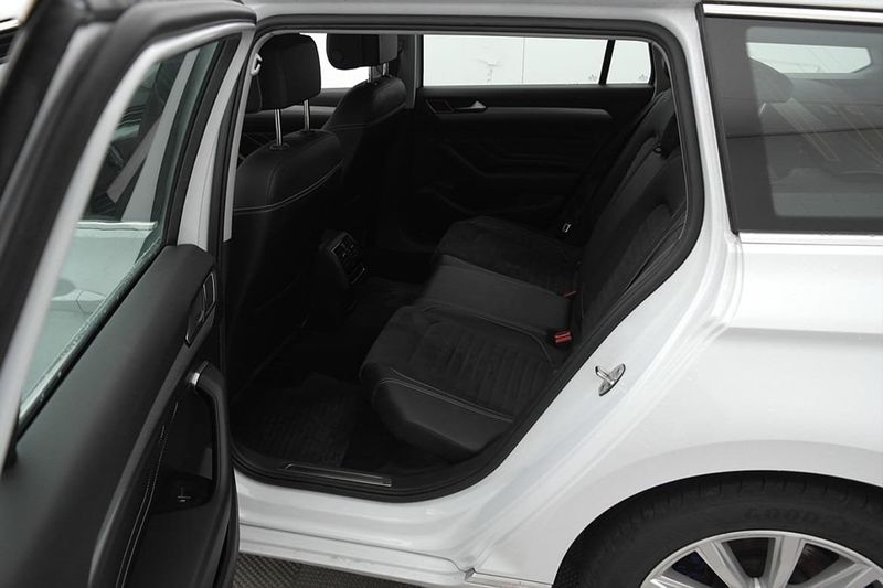 Volkswagen Passat bild 22