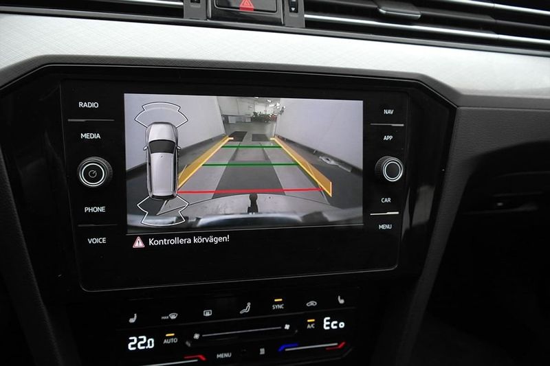 Volkswagen Passat bild 13