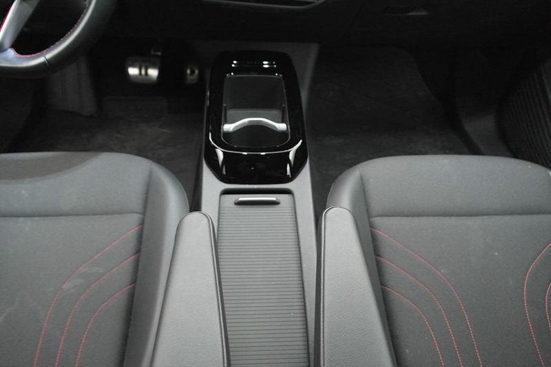 Volkswagen ID.4 bild 9