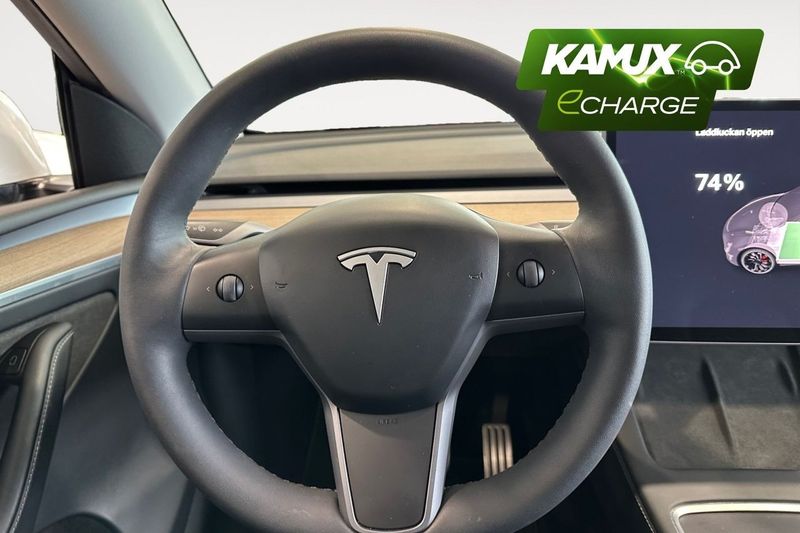 Tesla Model Y bild 13
