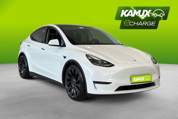 Tesla Model Y Performance Pano Läder Drag Moms 534hk - 2023