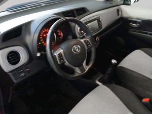 Toyota Yaris bild 14