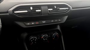 Dacia Sandero bild 16