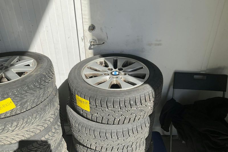 BMW 116 bild 12