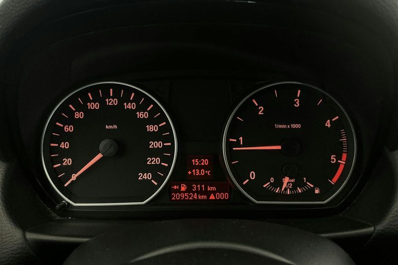 BMW 116 bild 10