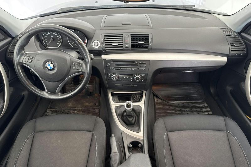 BMW 116 bild 6