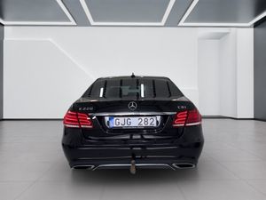 Mercedes E220 bild 7