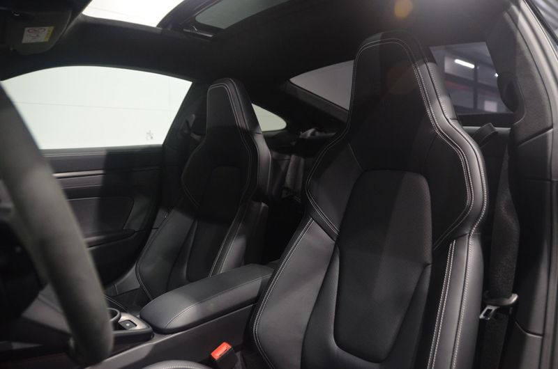 Porsche 992 bild 11