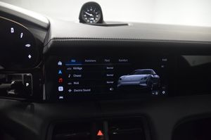 Porsche Taycan bild 17