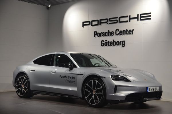 Porsche Taycan 4 4 Black Edition - 2026