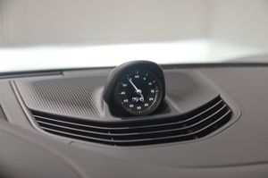 Porsche Taycan bild 18