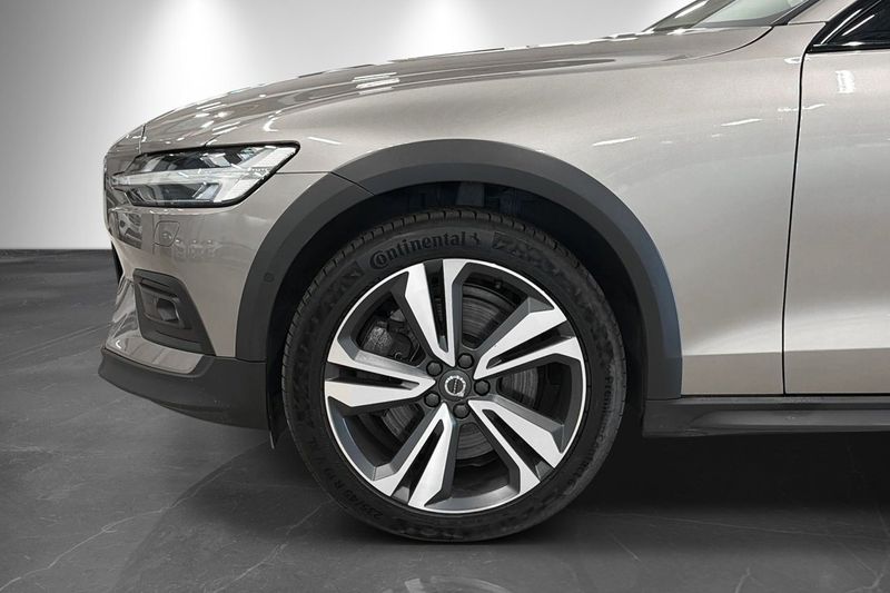 Volvo V60 bild 2