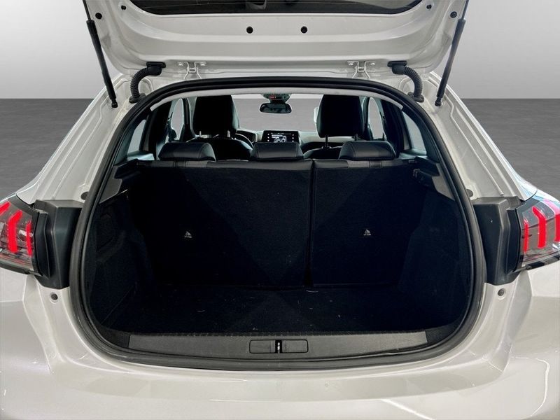 Peugeot e-208 bild 15
