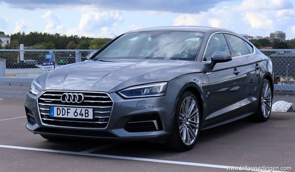 Audi A5 45 TFSI quattro Sportback 245hk S/V-hjul Läder - 2019