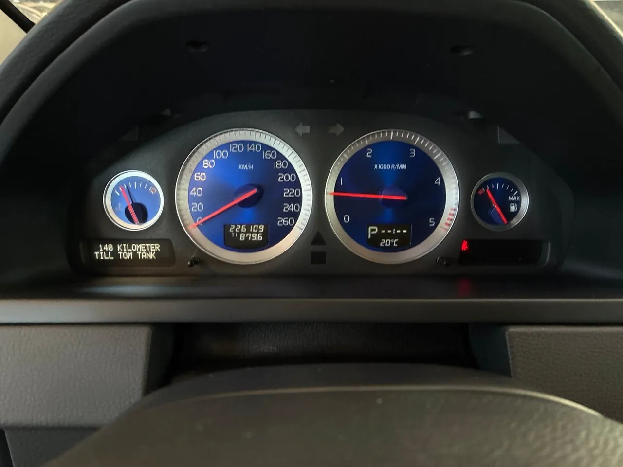 Vehicle image 22