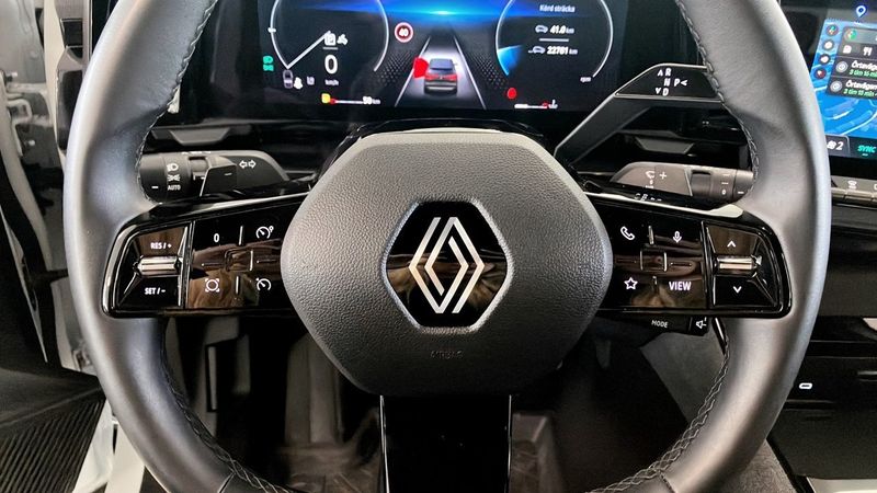 Renault Austral bild 14