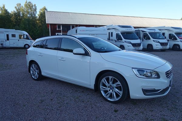 Volvo V60 D4 (181hk) Momentum, Taklucka, Ratt värme, D-värmare - 2015