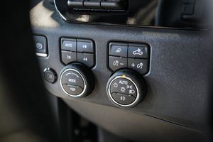 Chevrolet Silverado bild 20