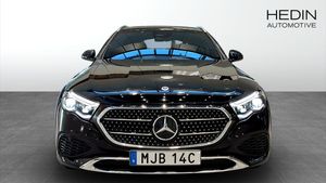 Mercedes E300 bild 2