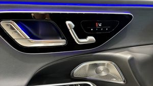 Mercedes E300 bild 14