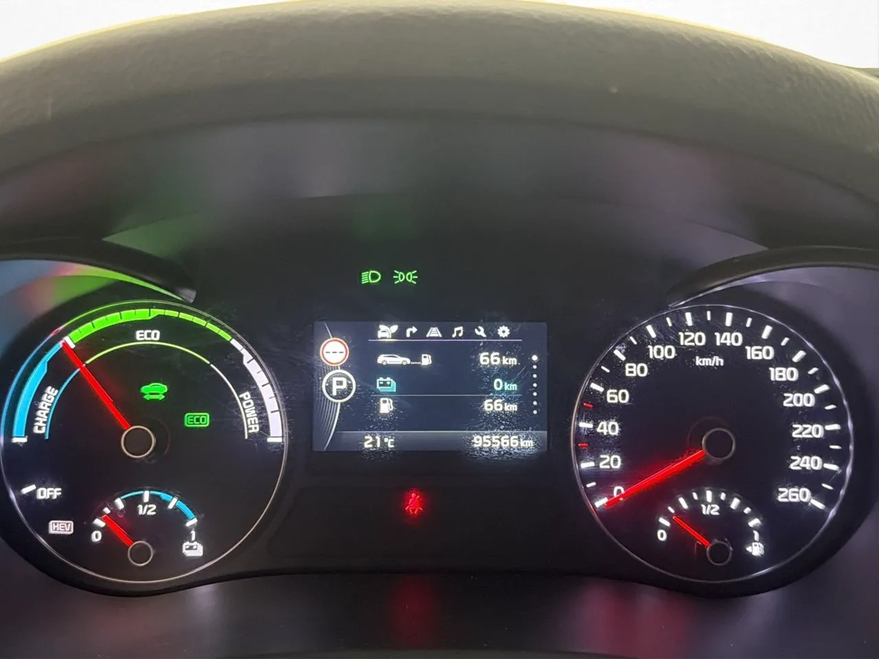 Vehicle image 20