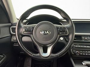 Kia Optima bild 17