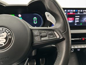 Alfa Romeo Tonale bild 15