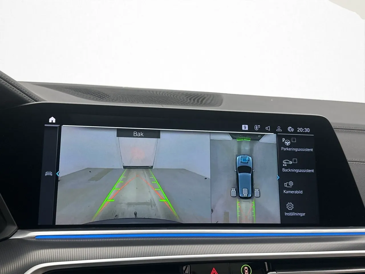 Vehicle image 21
