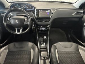 Peugeot 2008 bild 8