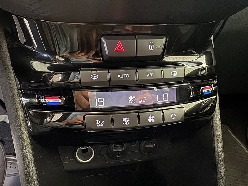 Peugeot 2008 bild 11