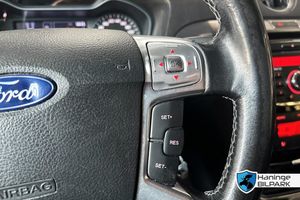 Ford Galaxy bild 24
