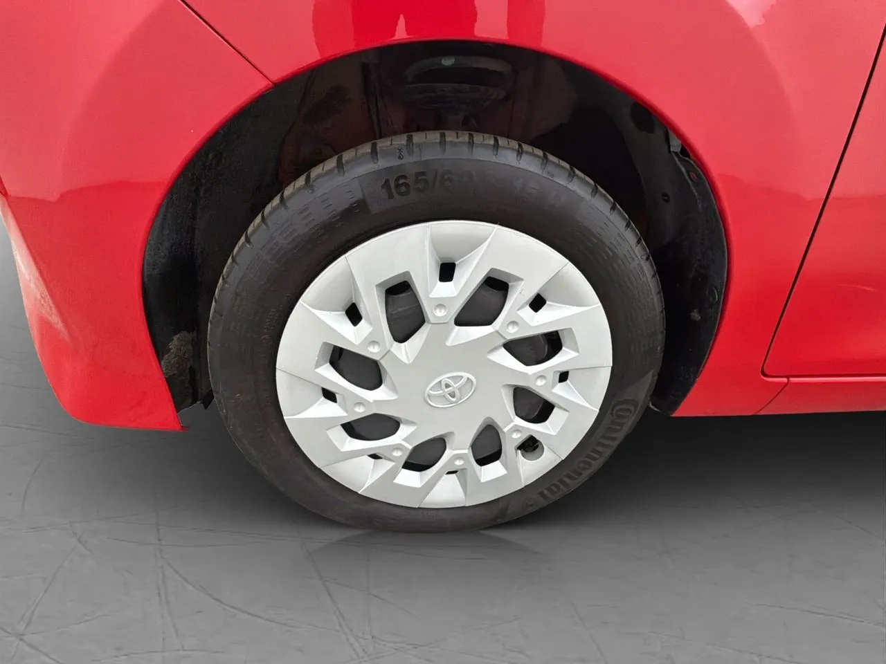 Vehicle image 22