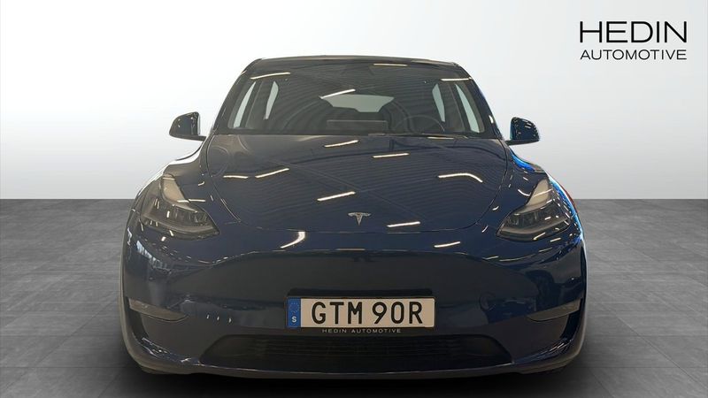 Tesla Model Y bild 8