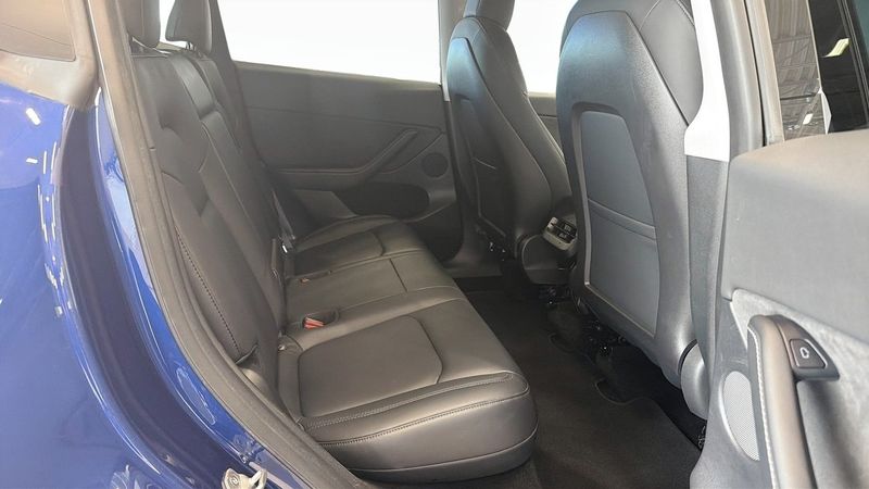 Tesla Model Y bild 5