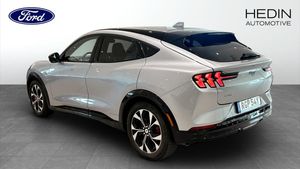 Ford Mustang Mach-E bild 2