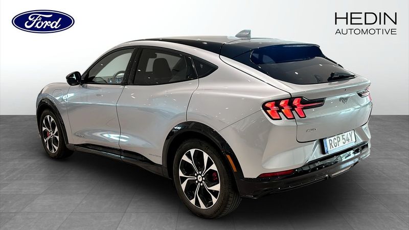 Ford Mustang Mach-E bild 2