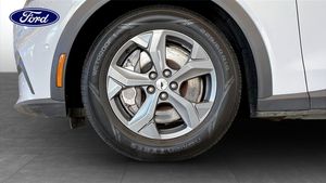 Ford Mustang Mach-E bild 9
