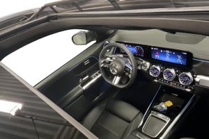 Mercedes GLB220 bild 24