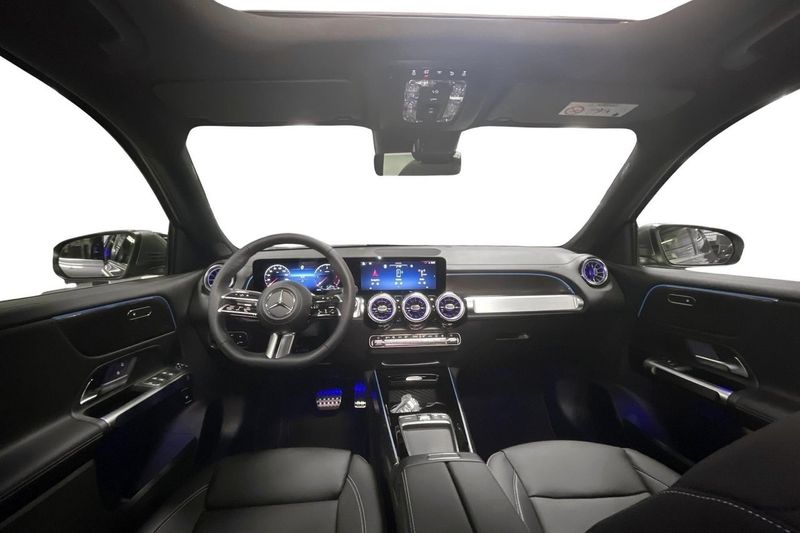 Mercedes GLB220 bild 9