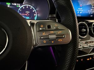 Mercedes GLC300 bild 26