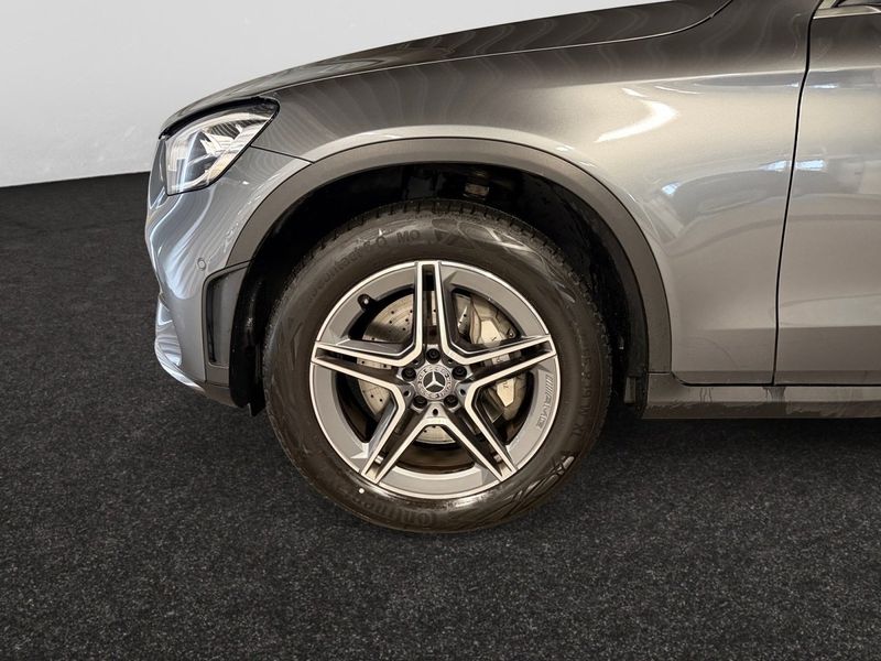 Mercedes GLC300 bild 16