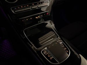 Mercedes GLC300 bild 21