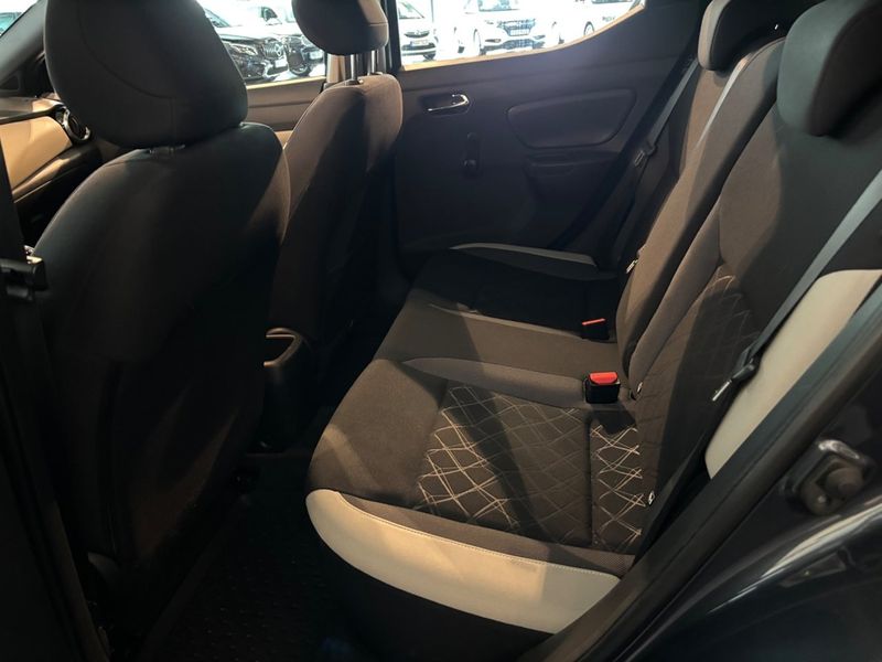 Nissan Micra bild 10