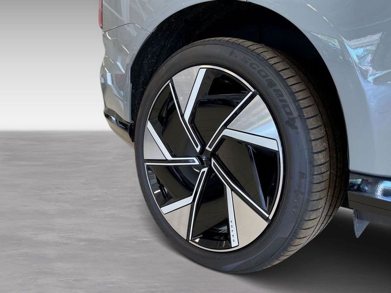 Volvo EX90 bild 9